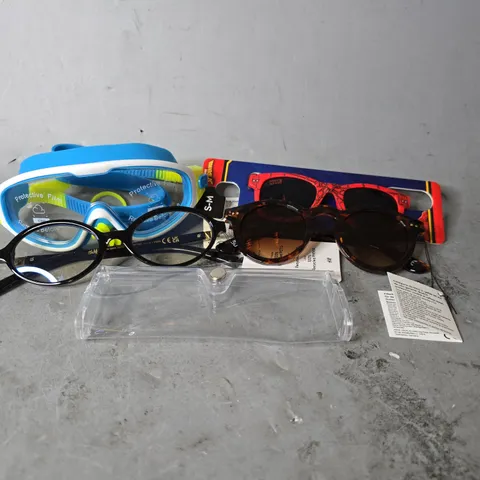 APPROXIMATELY 15 ASSORTED VISION CARE ITEMS TO INCLUDE - SUNGLASSES , CARRY CASES , EYEWEAR ETC