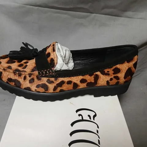 CAPOLLINI GEORGIA LEOPARD PRINT TASSEL LOAFERS – UK 3.5 (EU 36.5)