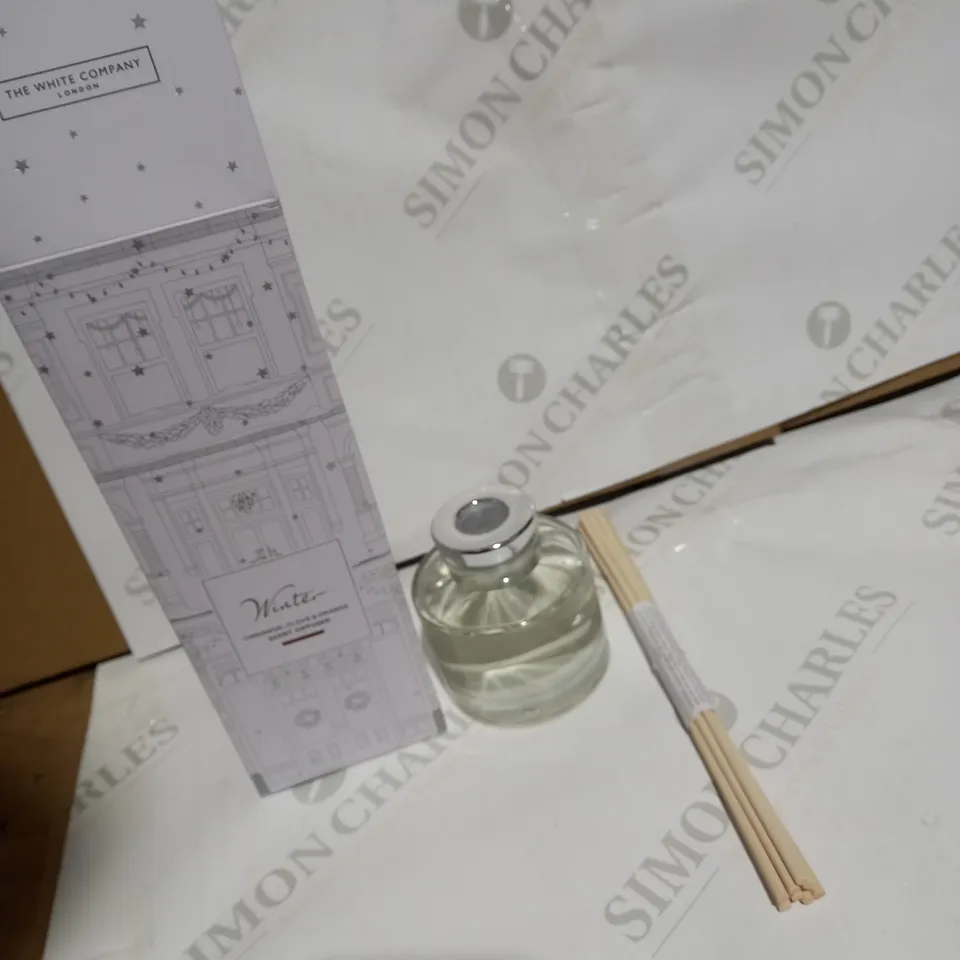 THE WHITE COMPANY WINTER CINNAMON , CLOVE % ORANGE SCENT DIFFUSER 