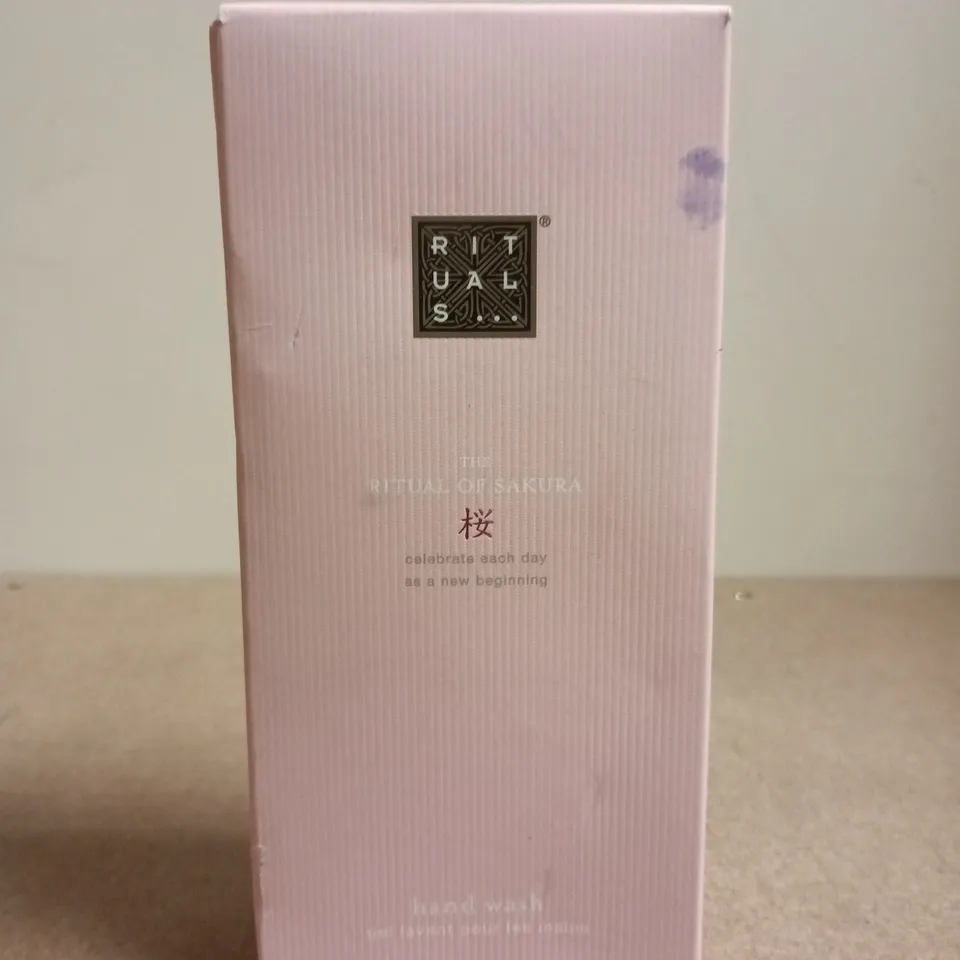 BOXED RITUALS THE RITUAL OF SAKURA HAND WASH (300ML)