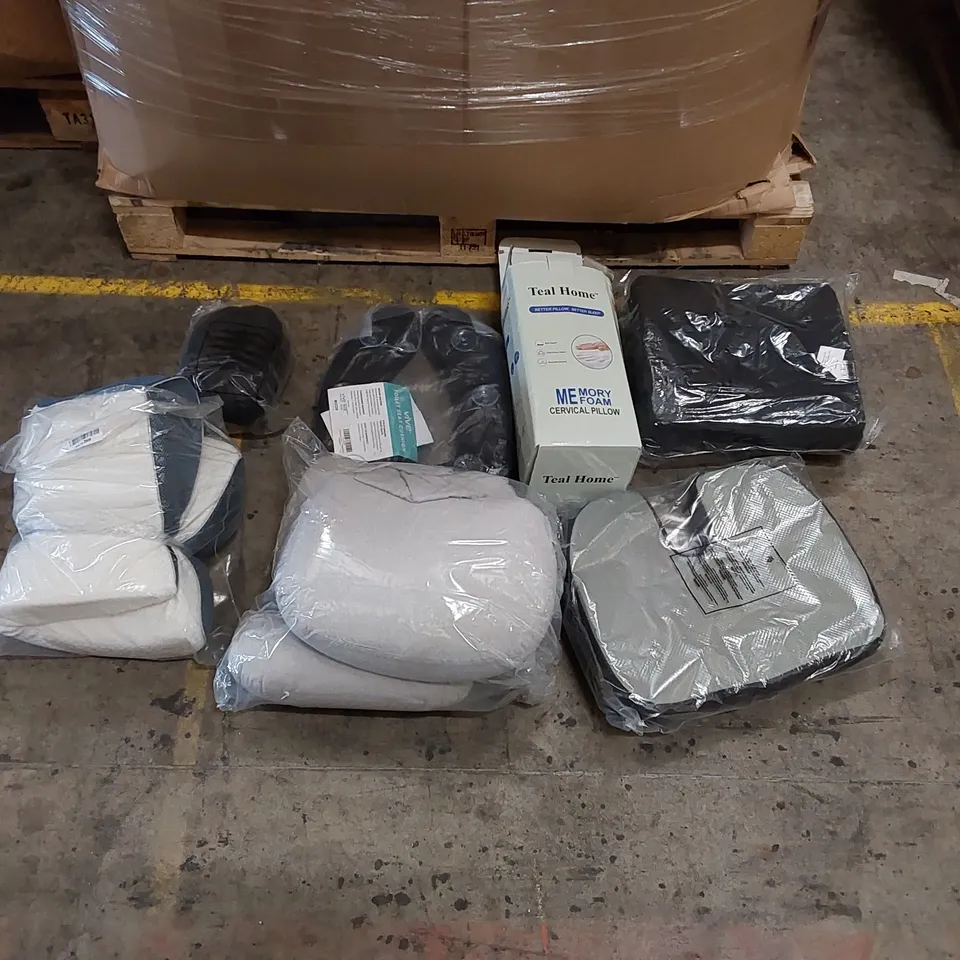 PALLET OF ASSORTED BEDROOM AND COMFORT BASED PRODUCTS TO INCLUDE; PILLOWS, SUPPORT SEAT CUSHIONS AND SIMILARLY RELATED GOODS 