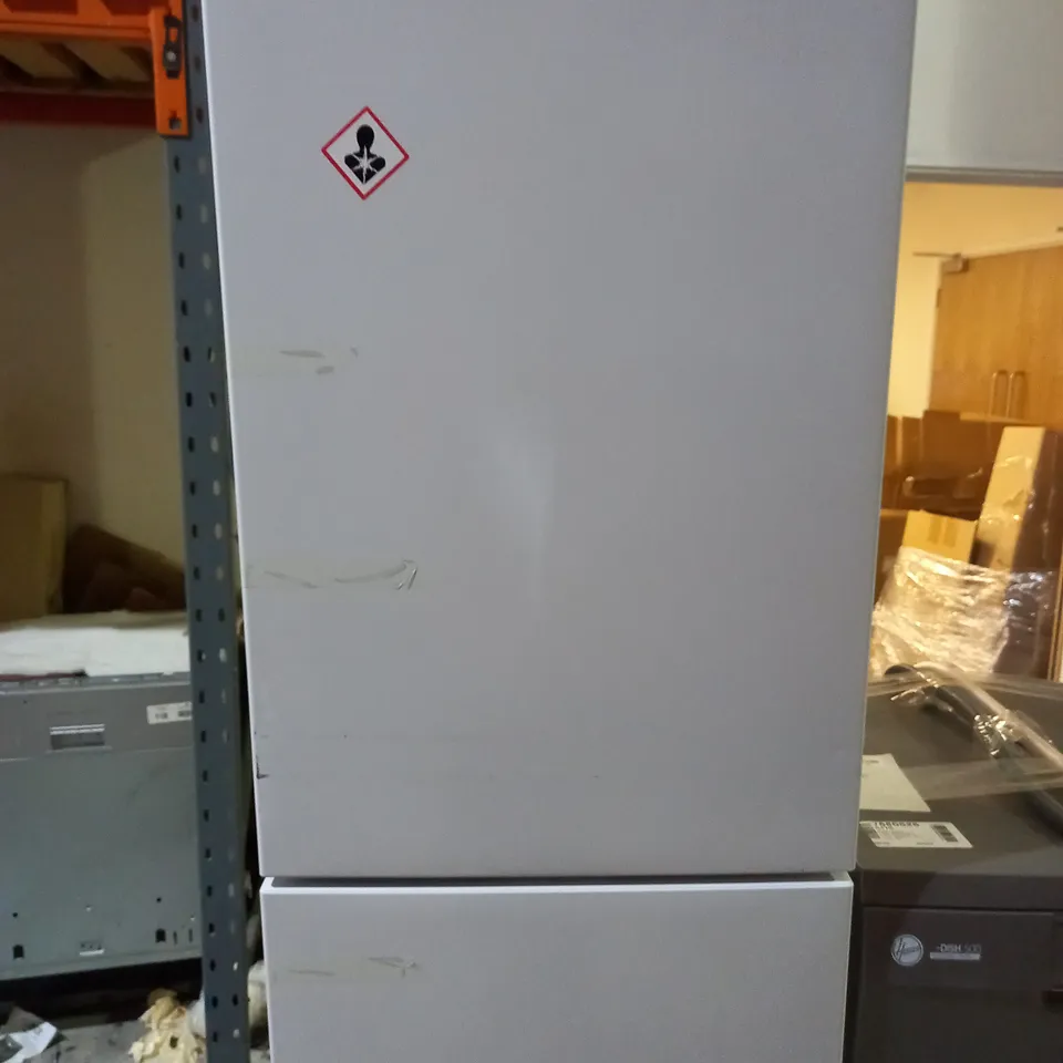 BOSCH KGN27NWFAG SERIE 2 FREESTANDING FRIDGE FREEZER