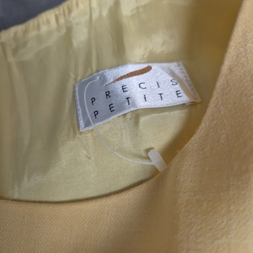 WOMEN’S SLEEVELESS PALE YELLOW DRESS, SIZE UK 16 