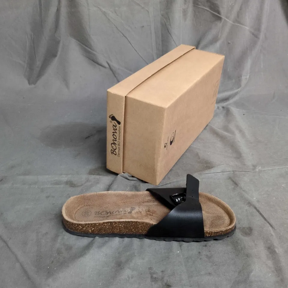 BONOVA CORK FOOTBED SANDALS WITH BLACK STRAPS – BOXED SIZE 39