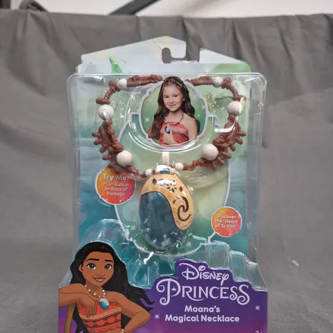 DISNEY PRINCESS MOANA;S MAGICAL NECKLACE 