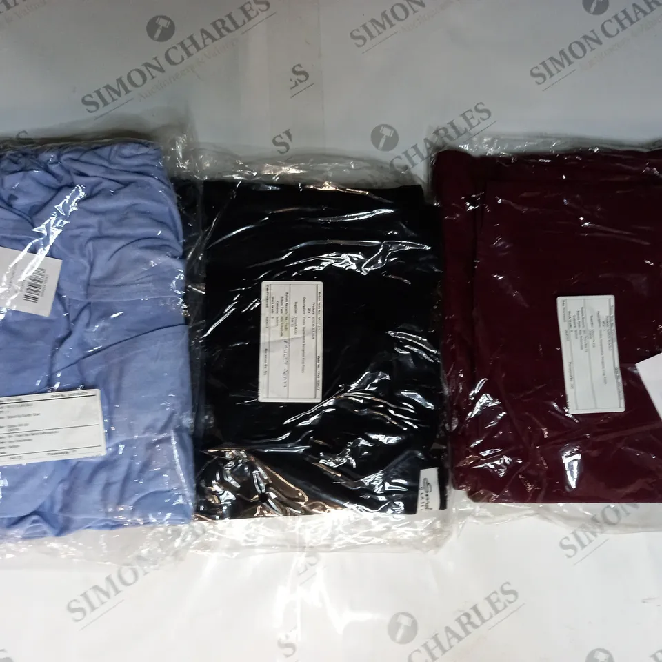 APPROXIMATELY 10 ASSORTED CLOTHING ITEMS IN VARIOUS STYLES AND SIZES TO INCLUDE EMELIA, MAISON, ETC