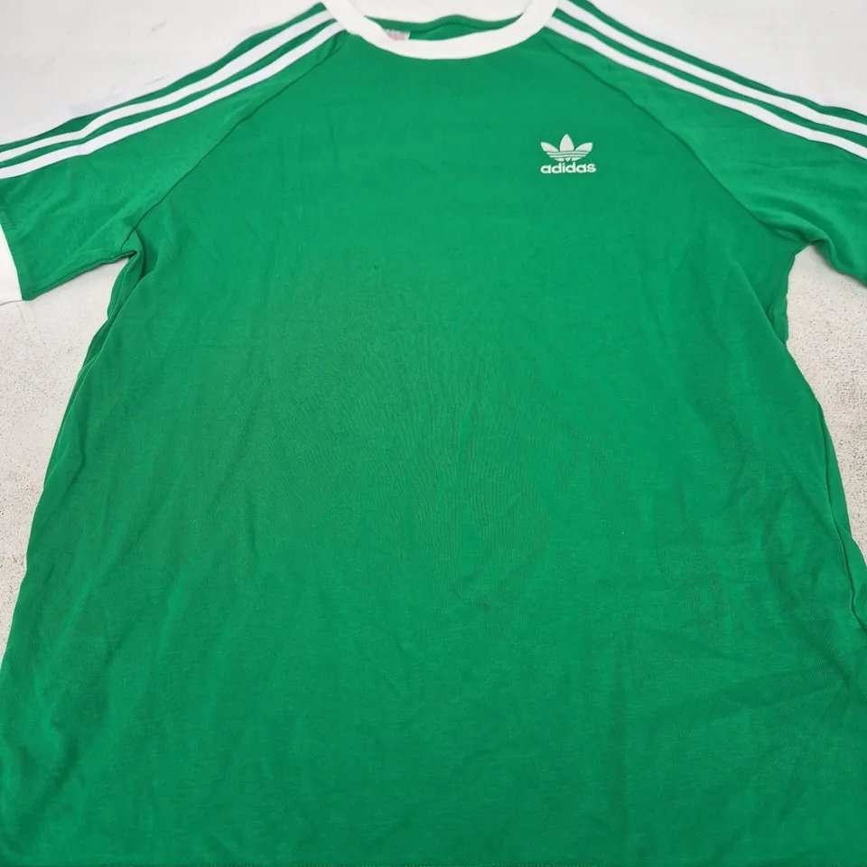 ADIDAS GREEN T‑SHIRT - SIZE 14/15 YRS