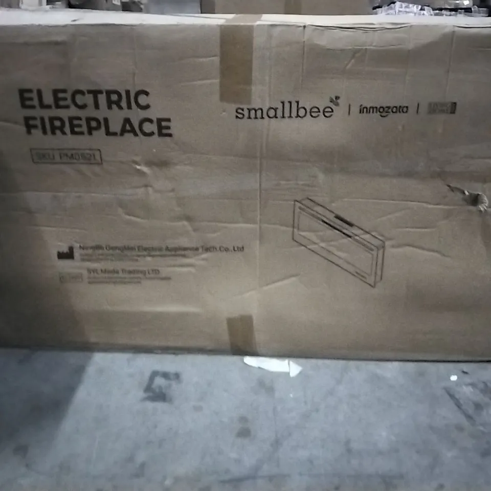 BOXED SMALLBEE / LIVING AND HOME / INMOZATA / ELECTRIC FIREPLACE 