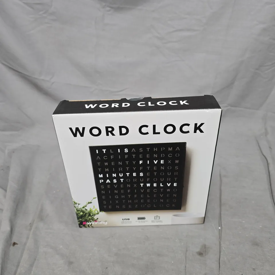 WORD CLOCK – BOXED