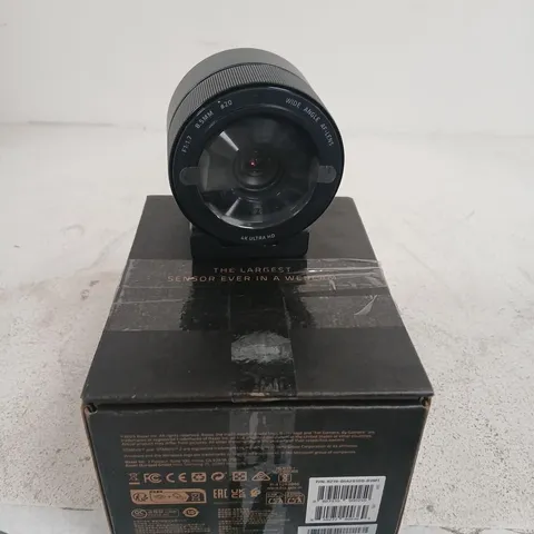RAZER KIYO PRO ULTRA WEBCAM – 4K ULTRA HD