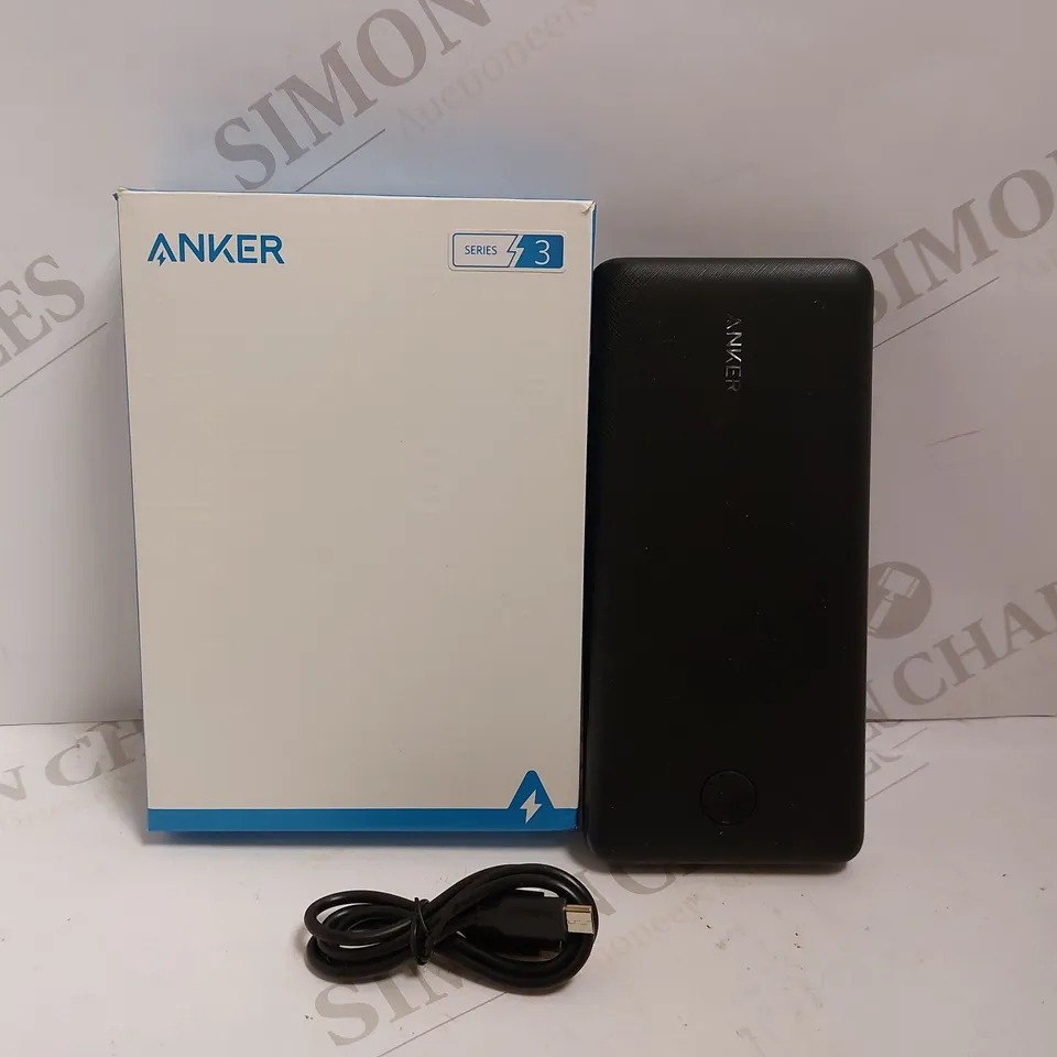 BOXED ANKER SERIES 3 POWER BANK - BLACK