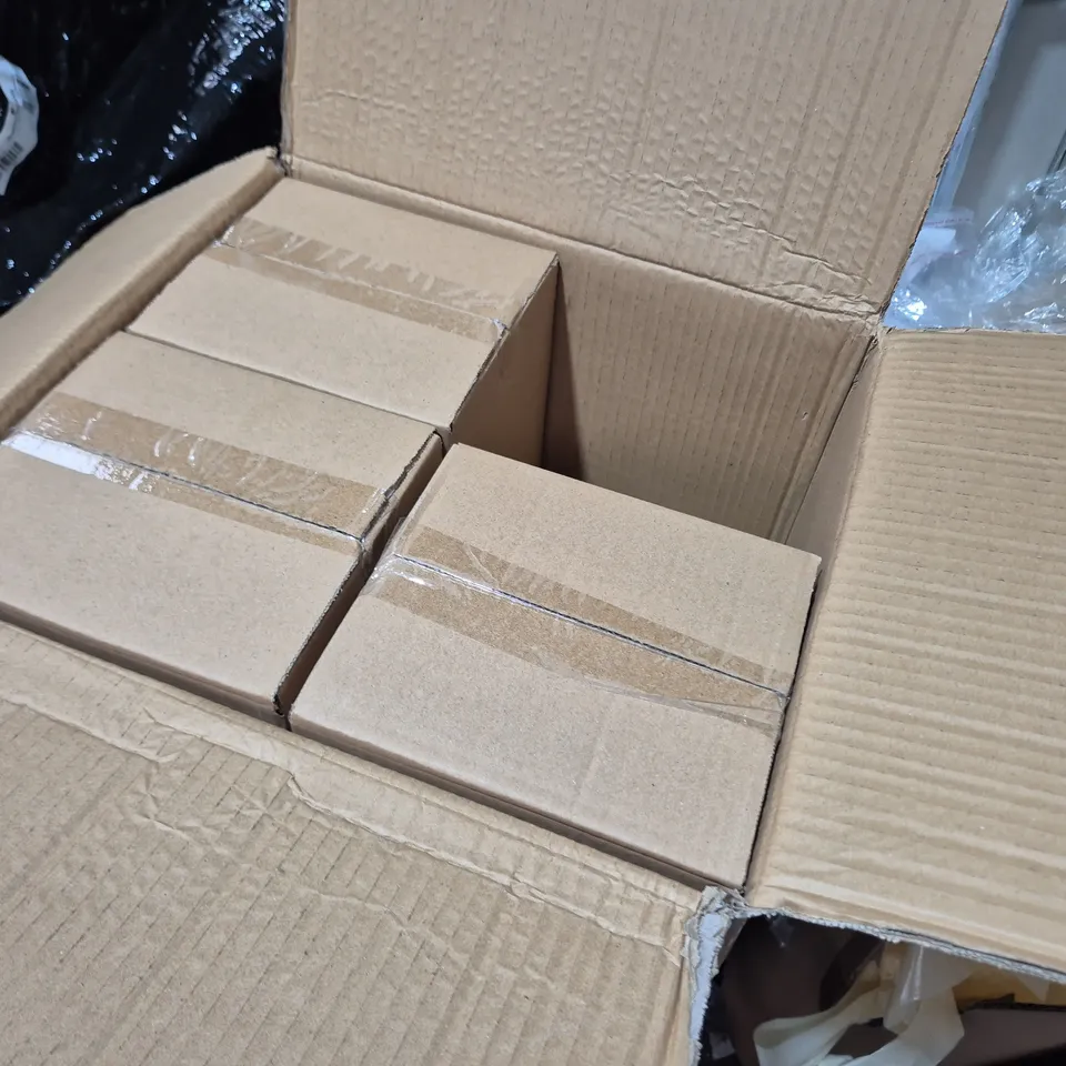 LOT OF 96 AS NEW SHUDEHILL SANDY BAY STANDING MINI HOUSES