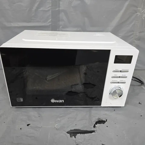 SWAN 20L 700W DIGITAL MICROWAVE - WHITE - COLLECTION ONLY