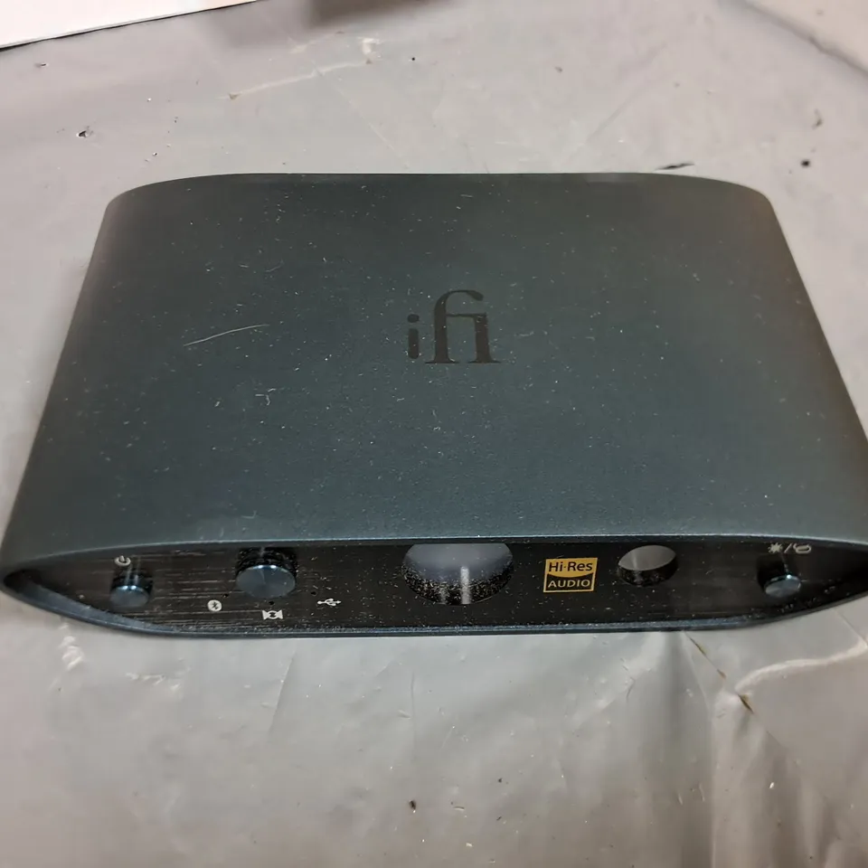 IFI ZEN ONE SIGNATURE BLUETOOTH DAC HIGH-DEFINITION BLUETOOTH DAC
