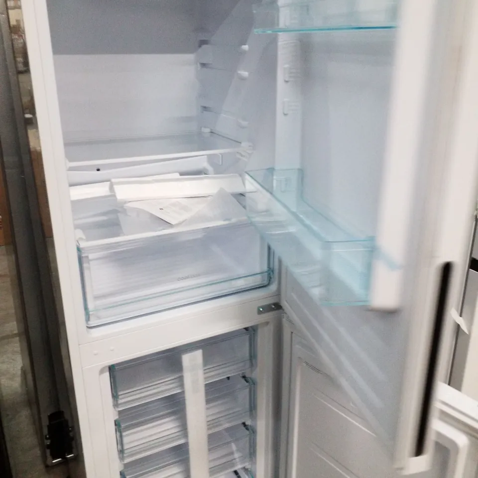 CANDY LOW FROST 5050 FRIDGE FREEZER WHITE - UNPROCESSED RAW RETURN