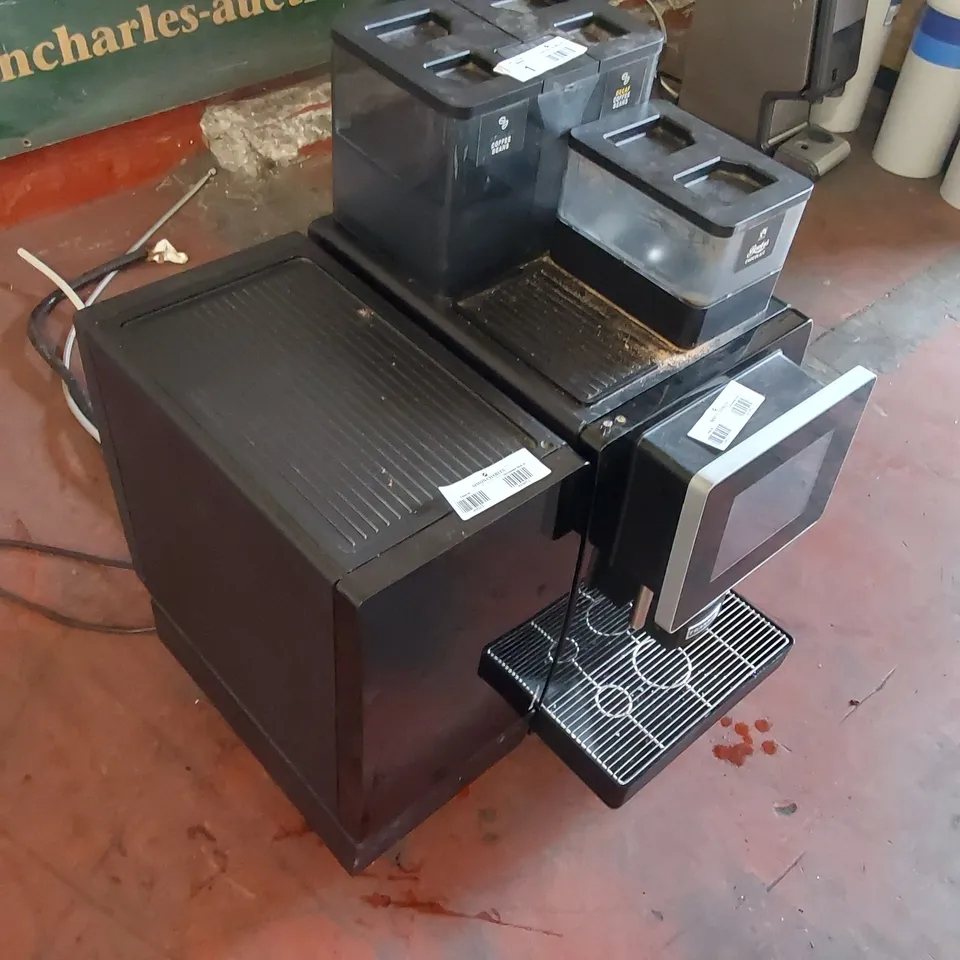 FRANKE A600 BEAN TO CUP COMMERCIAL COFFEE MACHINE WITH FOAMMASTER MILK SYSTEM 