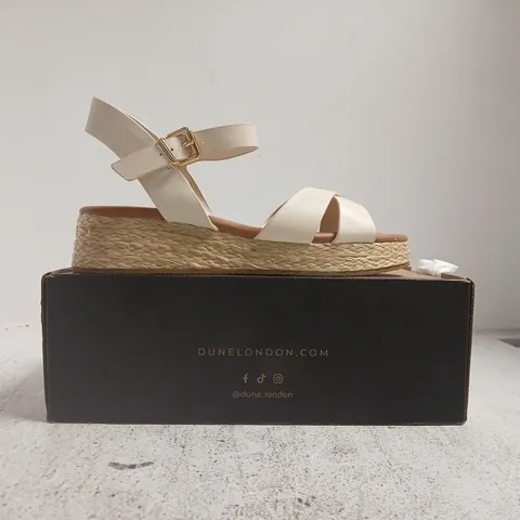 BOXED PAIR OF DUNE LONDON CROSS STRAP LOW WEDGE SANDALS IN CREAM SIZE 5