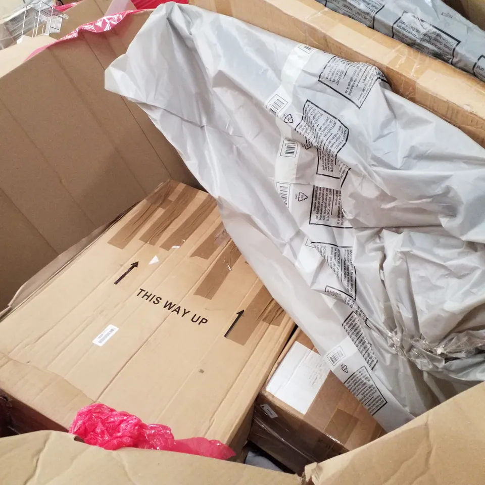 PALLET OF ASSORTED PRODUCTS INCLUDING BED RAIL GUARD, PLAYPEN, POP UP TENT, KEYBOARD & MOUSE PLATFORM TRAY, OFFICE CHAIR