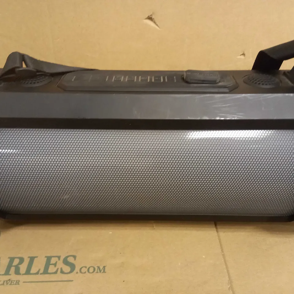 BLACKWEB LIGHT-UP BLUETOOTH SPEAKER