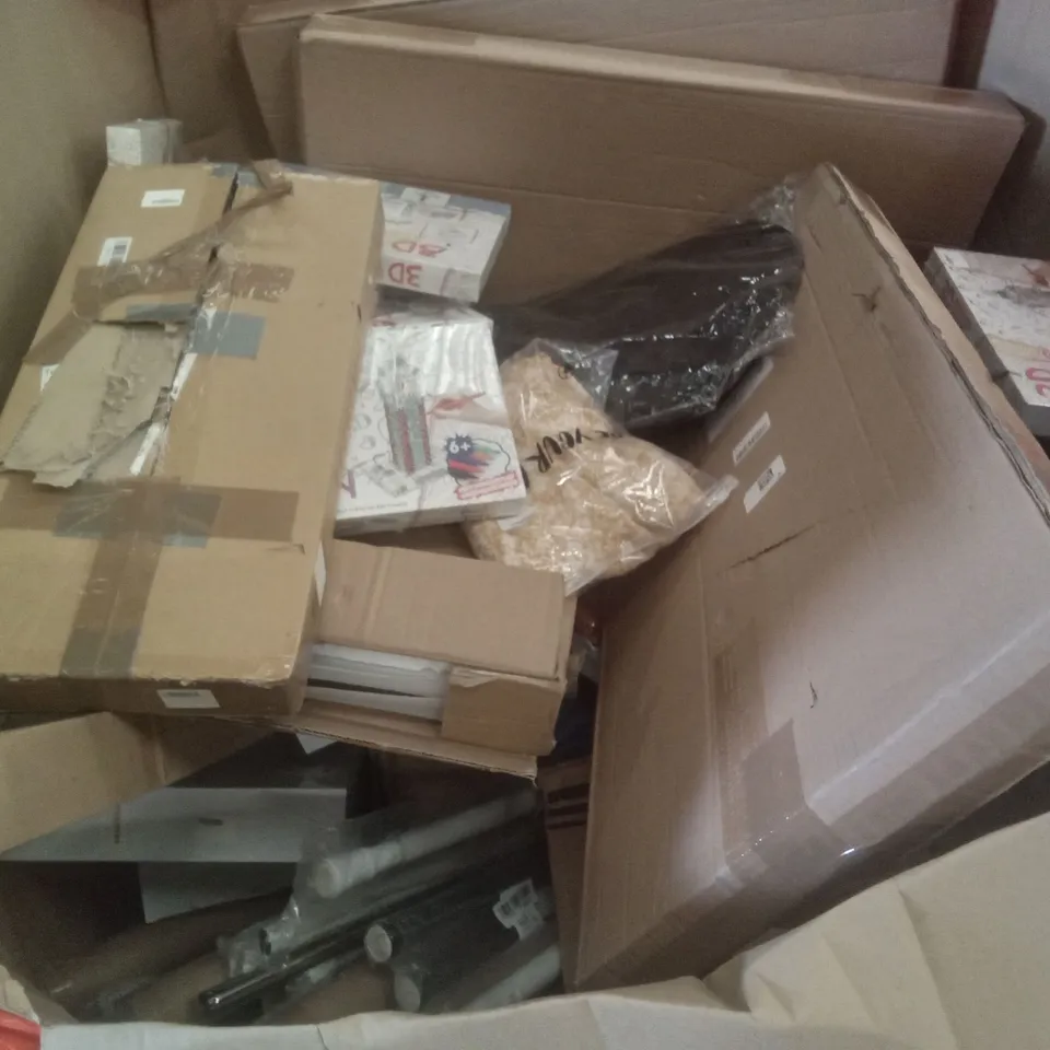 PALLET OF ASSORTED ITEMS INCLUDING AMAGABELI FIREPLACE TOOLS, IRON LANTERN DECORATION, MULTIFUNCTIONAL LAPTOP TABLE, FOLDABLE PET CARRIER, MAXCAM STORAGE CASE, WEIGHTED BLANKET 