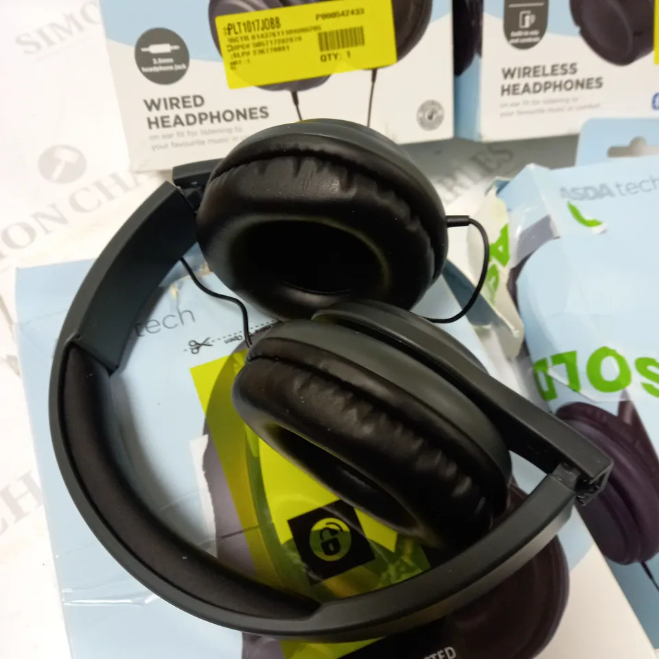 TECH WIRED/WIRELESS HEADPHONES x4