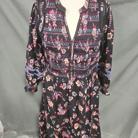 EAST MADISON DRESS IN MULTI SIZE 16