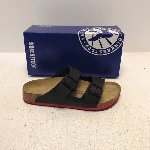 BIRKENSTOCK ARIZONA SANDALS – BLACK, UK 8 (EU 42)