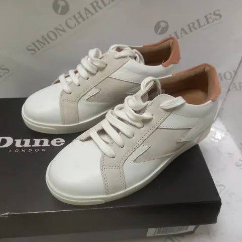 BOXED DUNE WHITE LEATHER TRAINERS -SIIZE 4