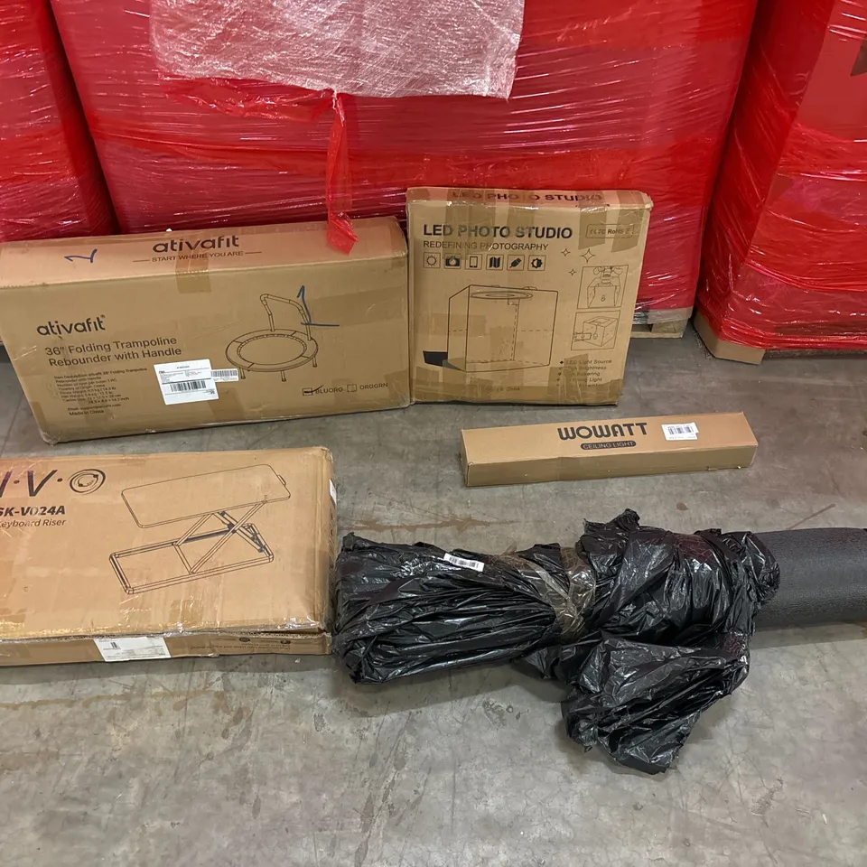 PALLET OF ASSORTED CONSUMER PRODUCTS TO INCLUDE: 36" FOLDABLE TRAMPOLINE, CEILING LIGHT, YOGA MAT, KEYBOARD RISER, LED PHOTO STUDIO ECT