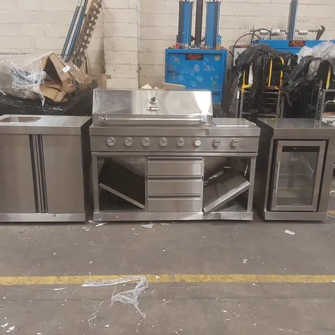 MONSTER GRILL - ULTIMATE OUTDOOR KITCHEN - 6 BURNER GAS BBQ GRILL WITH FRIDGE AND SINK