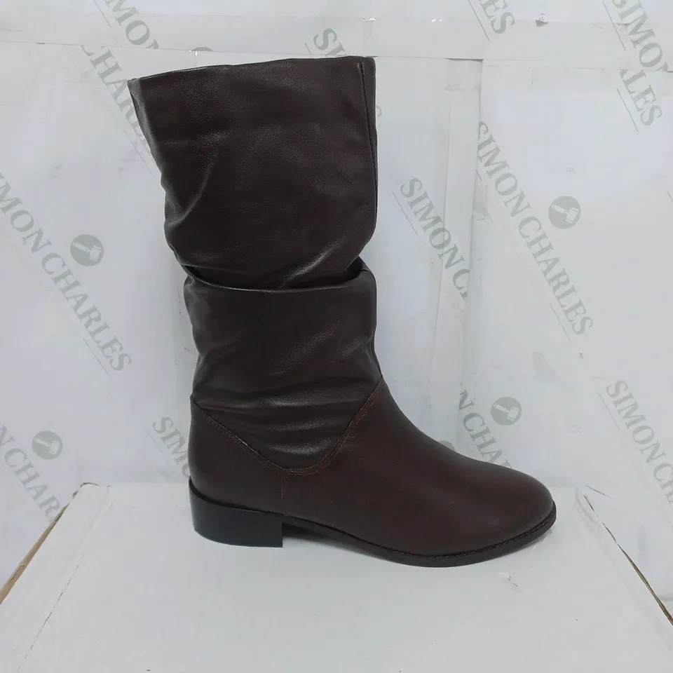 BOXED PAIR OF DUNE CALF-LENGTH BOOTS IN BROWN LEATHER SIZE 8 