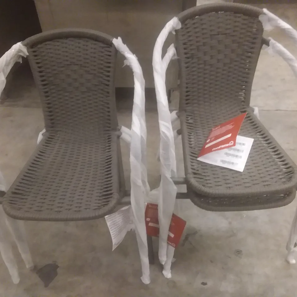 BARI STEEL ARMCHAIR WITH RATTAN EFFECT X4