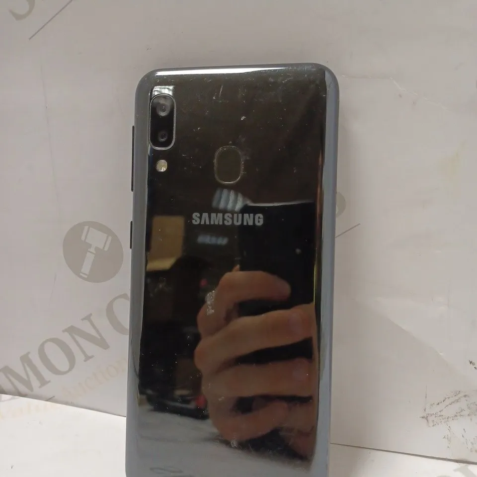 SAMSUNG GALAXY A20E MOBILE PHONE IN BLACK CHROME