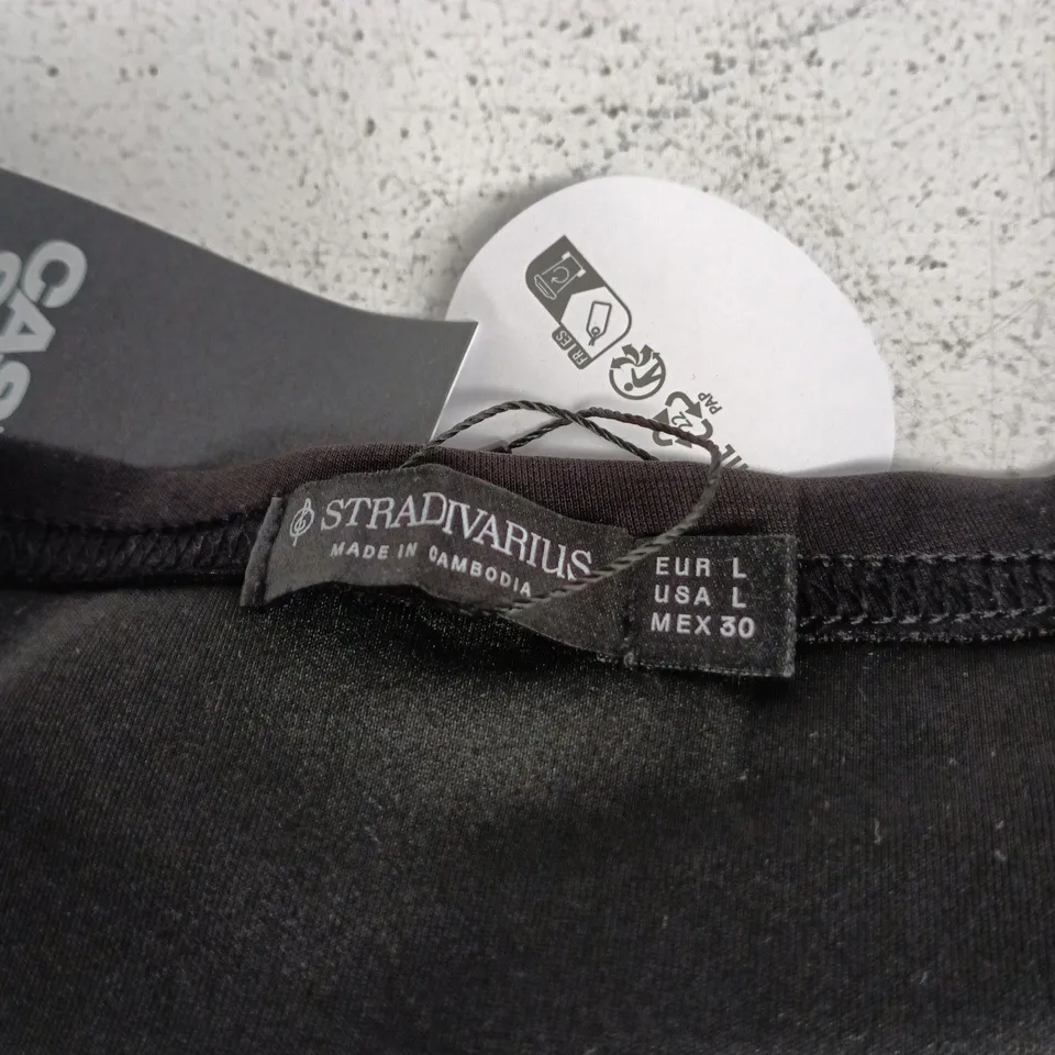 STRADIVARIUS BLACK KNIT TOP, SIZE L (EU L / US L)