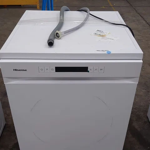HISENSE 622E90WUK FREESTANDING STANDARD DISHWASHER