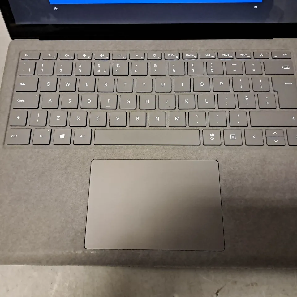 MICROSOFT SURFACE 1867 LAPTOP 