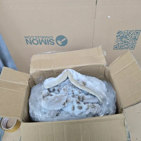 OUTLET COZEE HOME FUR AND VELVETSOFT THROW WITH 9 HEAT SETTINGS