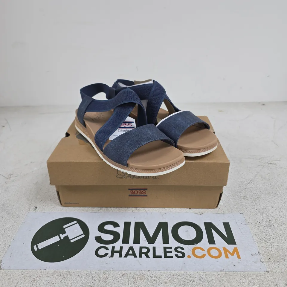 OUTLET SKECHERS DESERT KISS LOW SANDAL SIZE 8