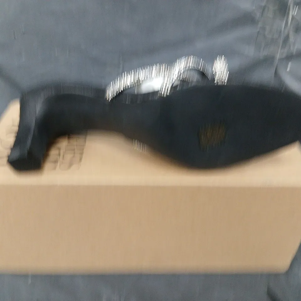 BOXED PAIR OF WHERES THAT FROM DIAMANTE SHOES - UK SIZE 3