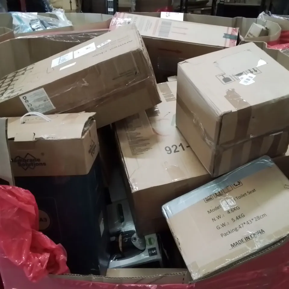 PALLET CONTAINING VARIOUS ASSORTED BOXED HOUSEHOLD ITEMS TO INCLUDE: ARMREST CHAIR, CEILING FAN, AIR PURIFIER, UNDER SINK WATER FILTRATION SYSTEM HEATED BLANKET AND LOTS MORE UNMARKED BOXED ITEMS 