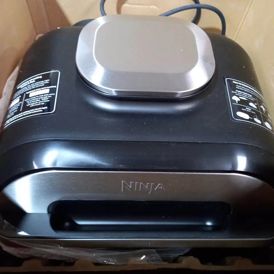 OUTLET NINJA FOODI MAX HEALTH GRILL & AIR FRYER WITH AUTO IQ AG551UK
