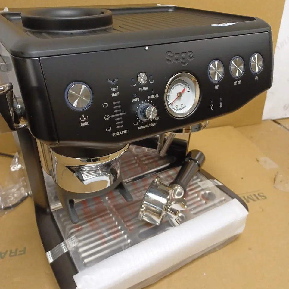 SAGE THE BARISTA EXPRESS IMPRESS COFFEE MACHINE 