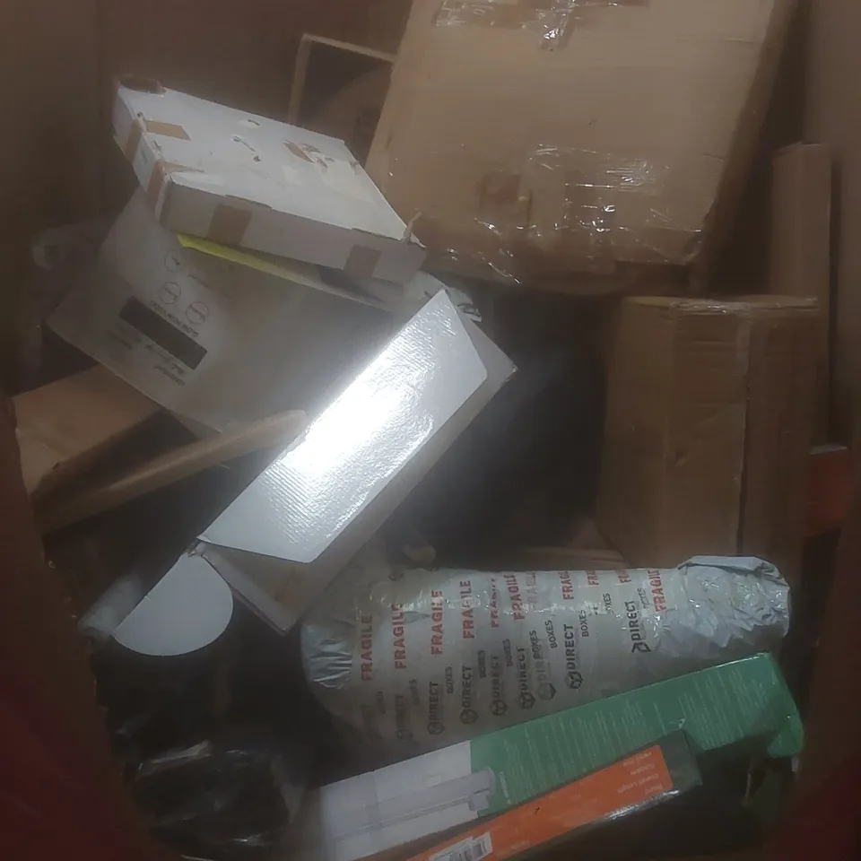 PALLET OF ASSORTED HOUSEHOLD GOODS AND PRODUCTS TO INCLUDE; COMPUTER MONITORS, MOUSE AND KEYBOARD SETS, TOY DARTS, BOXED FURNITURE, RETRACTABLE BABY GATES ETC