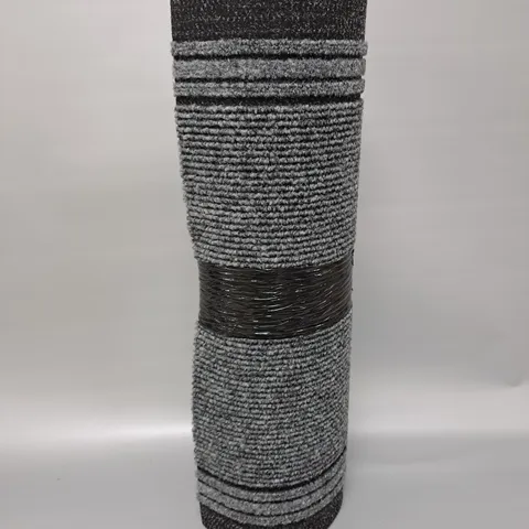 GREY/BLACK HOUSE MAT/RUG