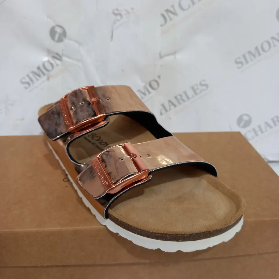 BONOVA ROSE GOLD SANDALS SIZE 6
