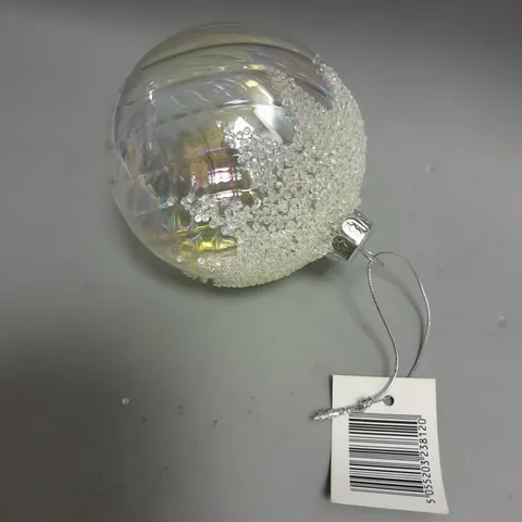 LOT OF 6 CHRISTMAS TREE BAUBLES