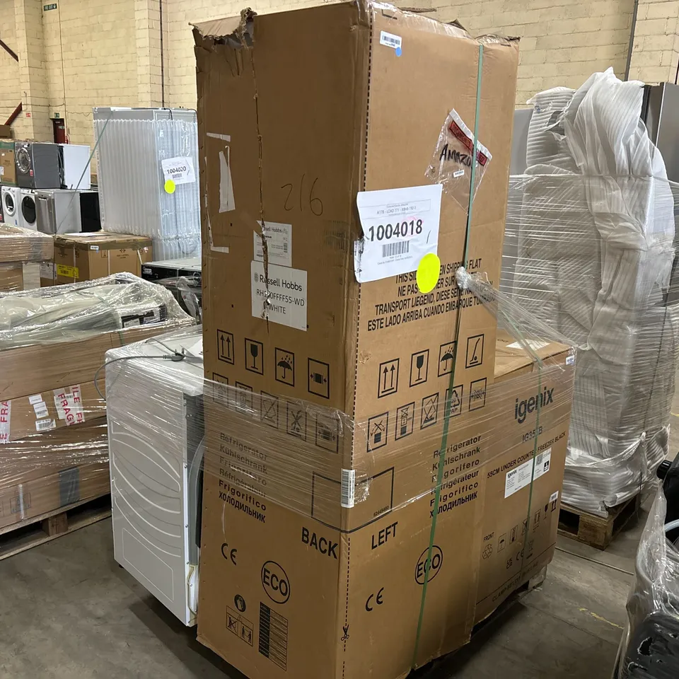 PALLET OF APPROXIMATELY 4 UNPROCESSED RAW RETURN HOUSEHOLD AND ELECTRICAL GOODS TO INCLUDE;