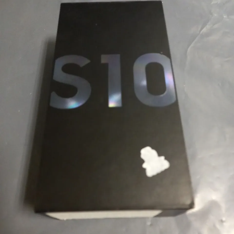 BOXED SAMSUNG GALAXY S10 SMARTPHONE