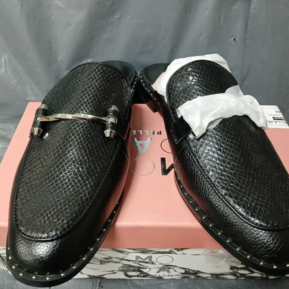 BOXED MODA IN PELLE ELLAJEAN LOAFER IN BLACK - SIZE 40