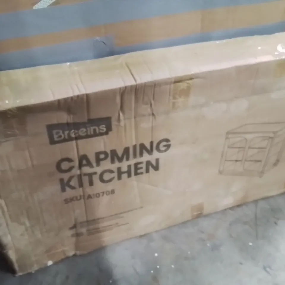 BOXED CAPMING KITCHEN 
